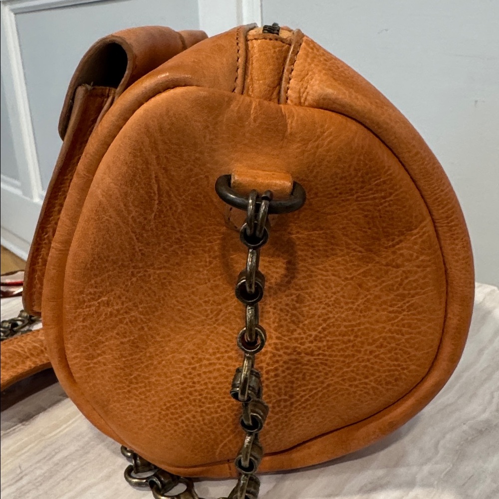 Free People Bag Dylan Brown Distressed Leather Duffle Crossbody - Picture 5 of 17